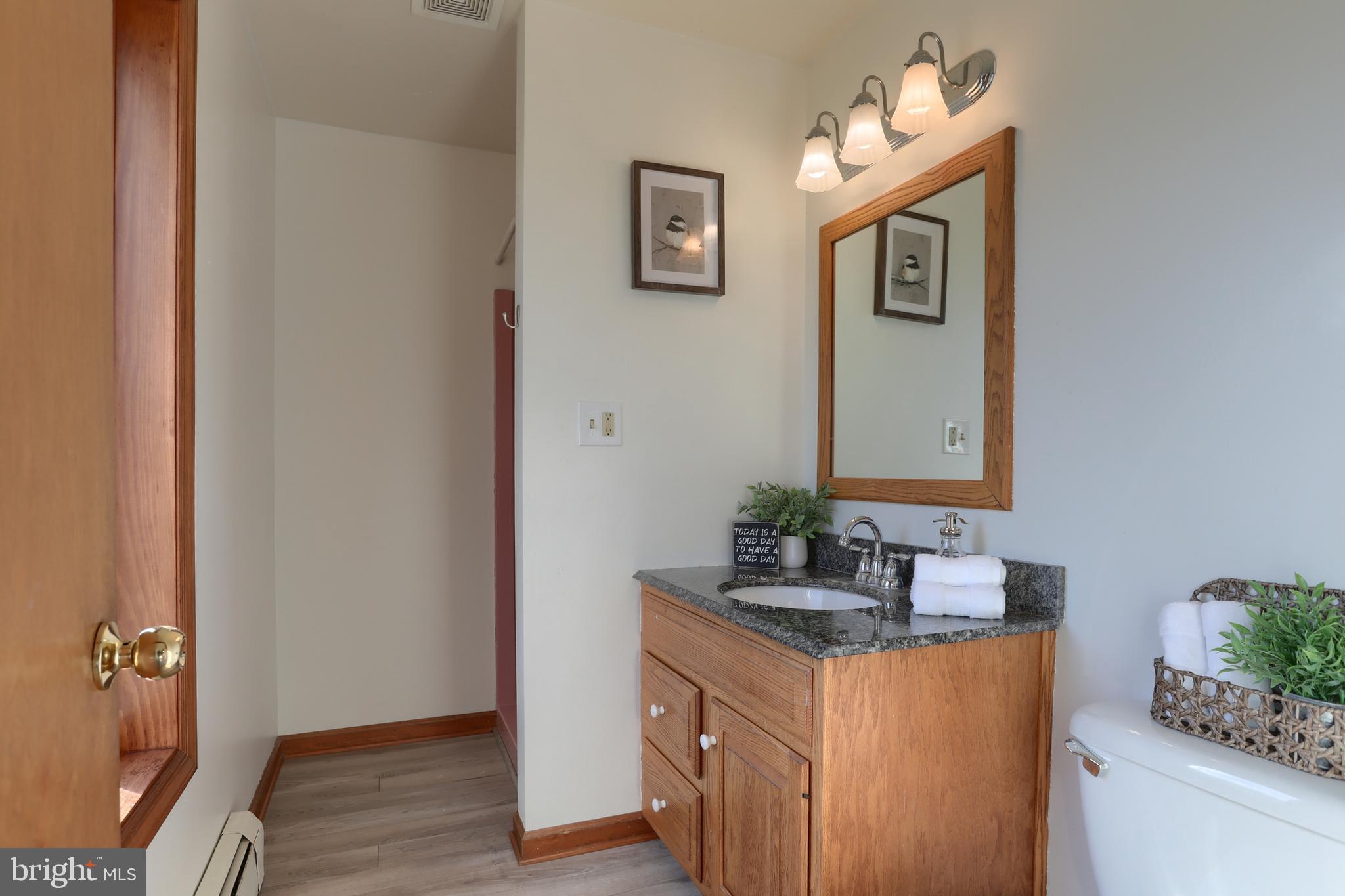 BETHEL - Residential Lease