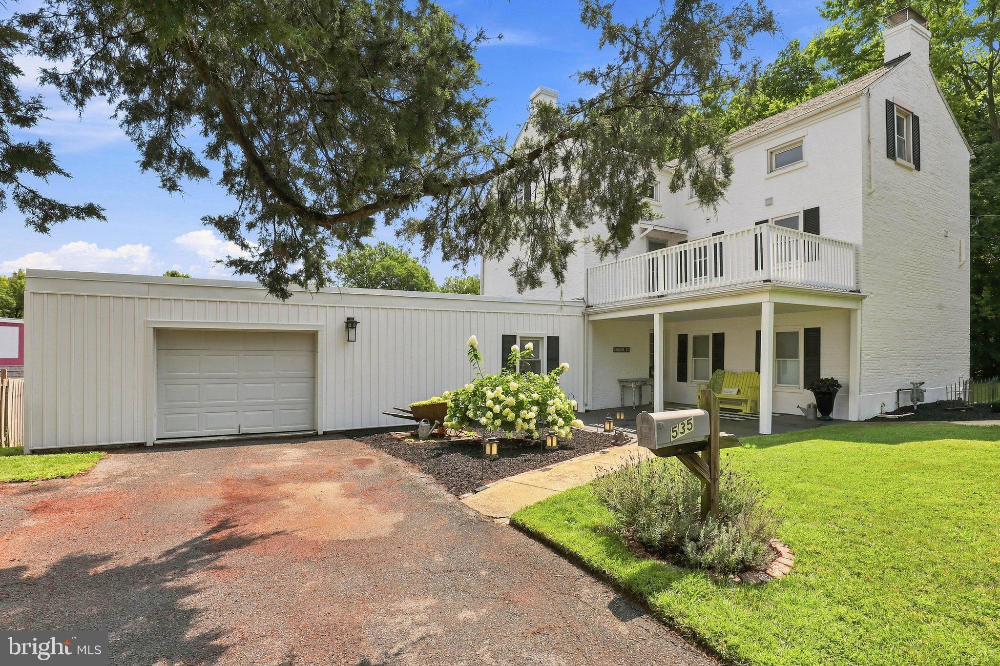 535 S 9TH STREET