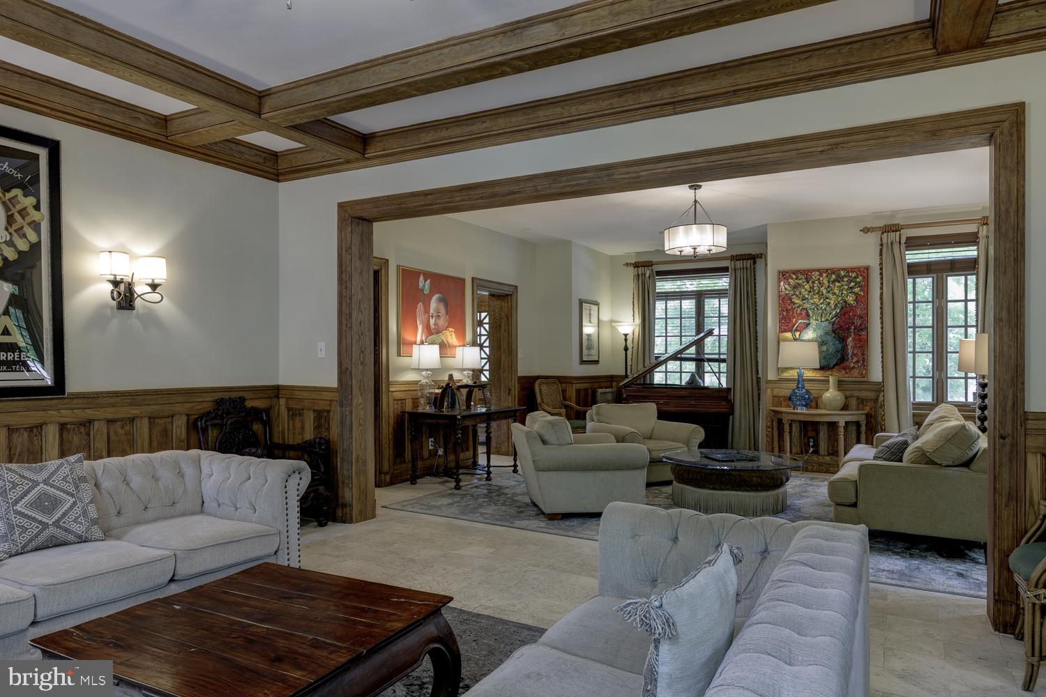 LOGAN CIRCLE - Residential