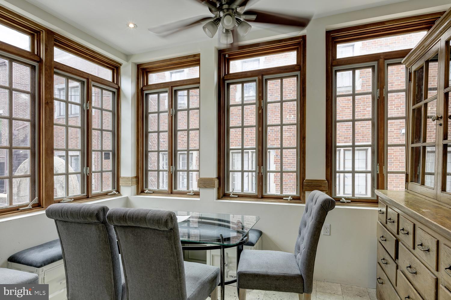 LOGAN CIRCLE - Residential