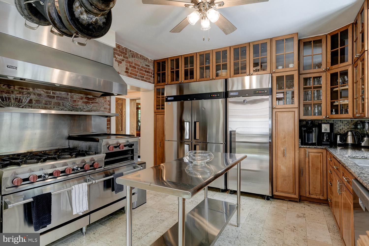 LOGAN CIRCLE - Residential