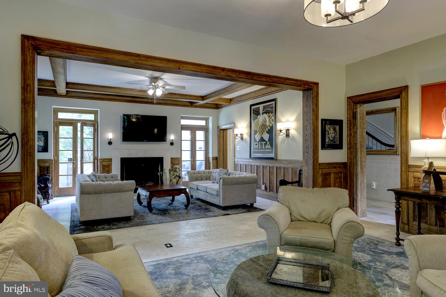 LOGAN CIRCLE - Residential