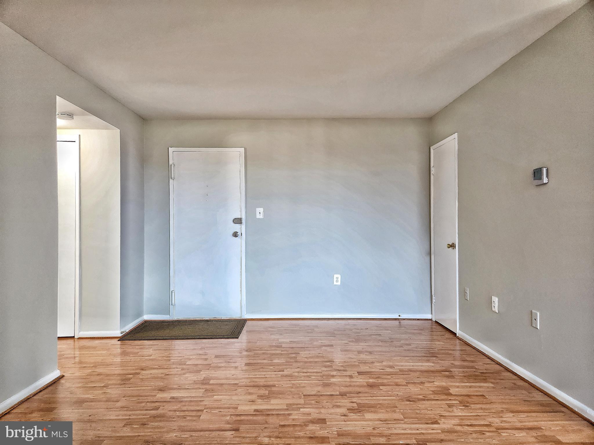 IVYMOUNT COURT - Residential Lease