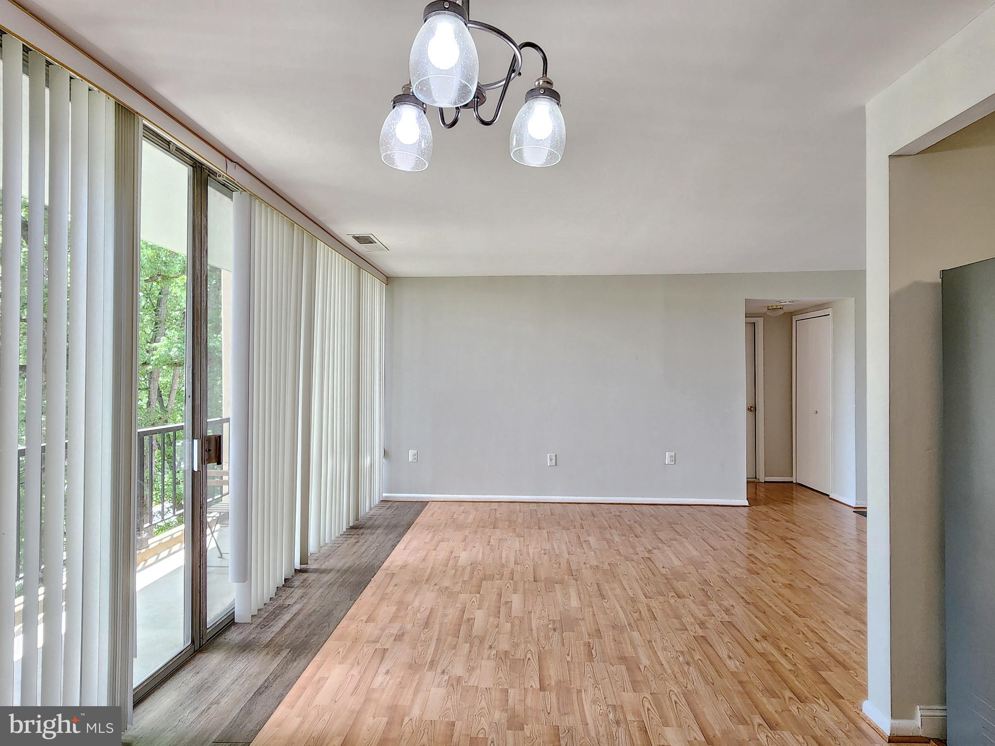 IVYMOUNT COURT - Residential Lease