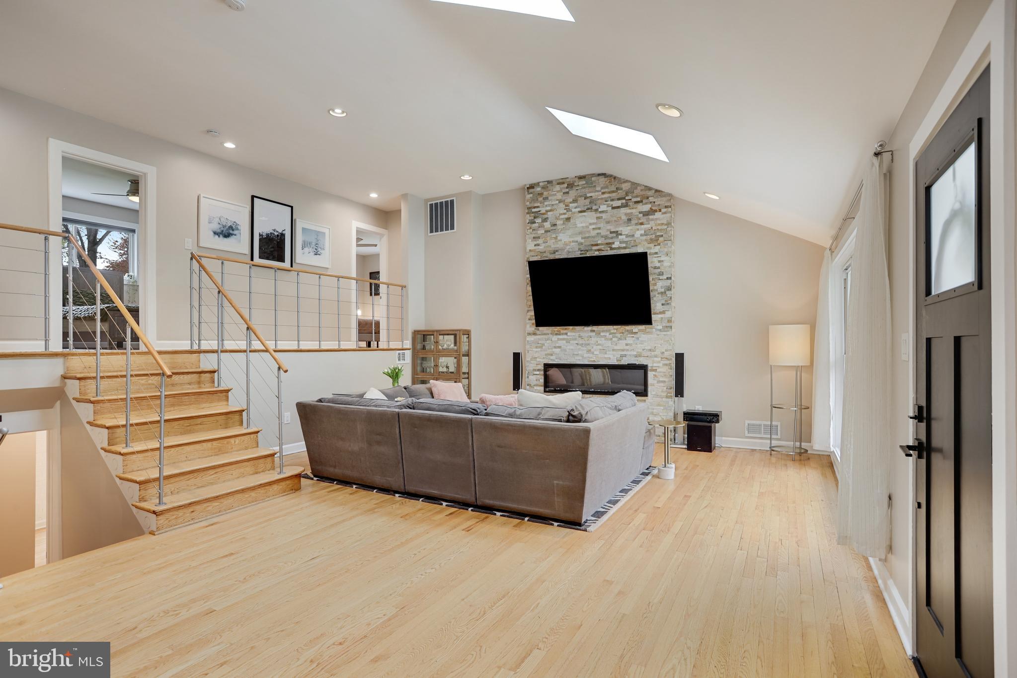 PARKVIEW - Residential