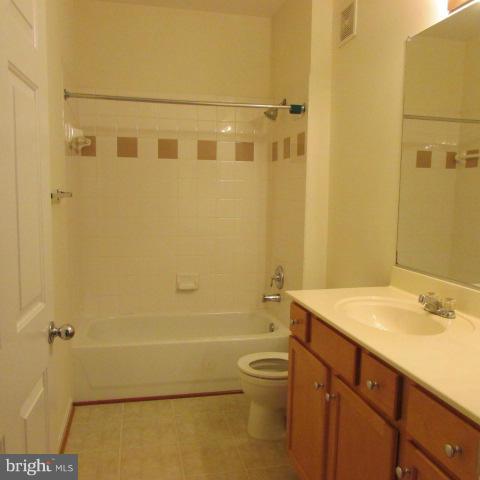 STONEGATE AT FAIRCREST - Residential Lease