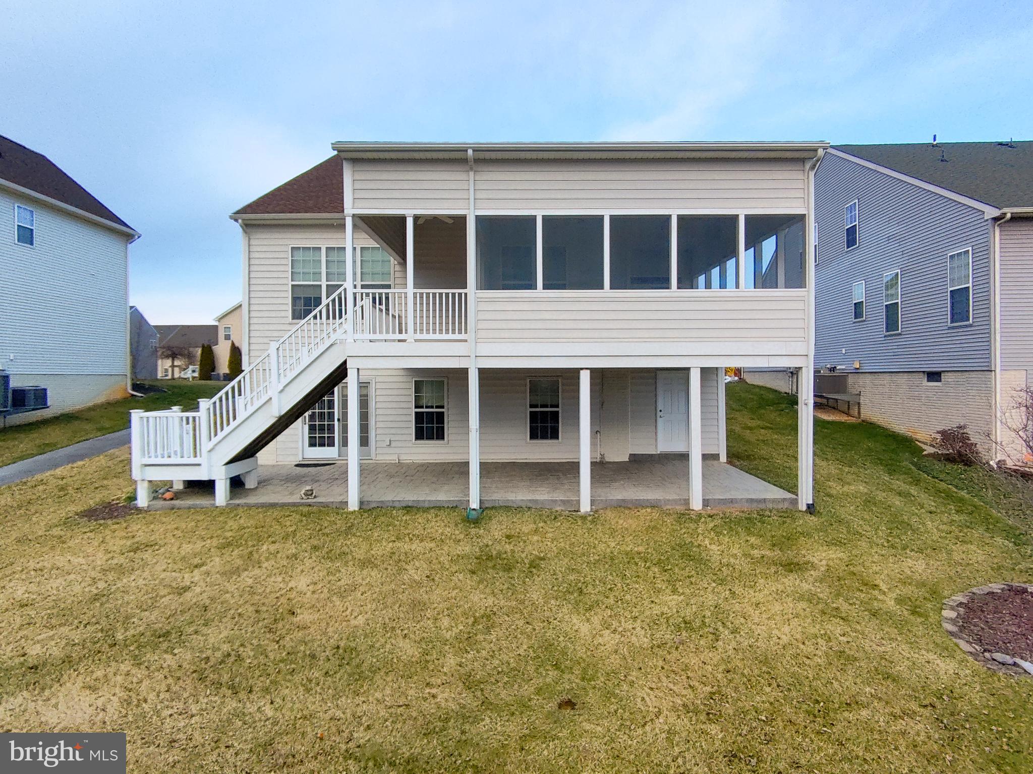 MARTINSBURG STATION - Residential