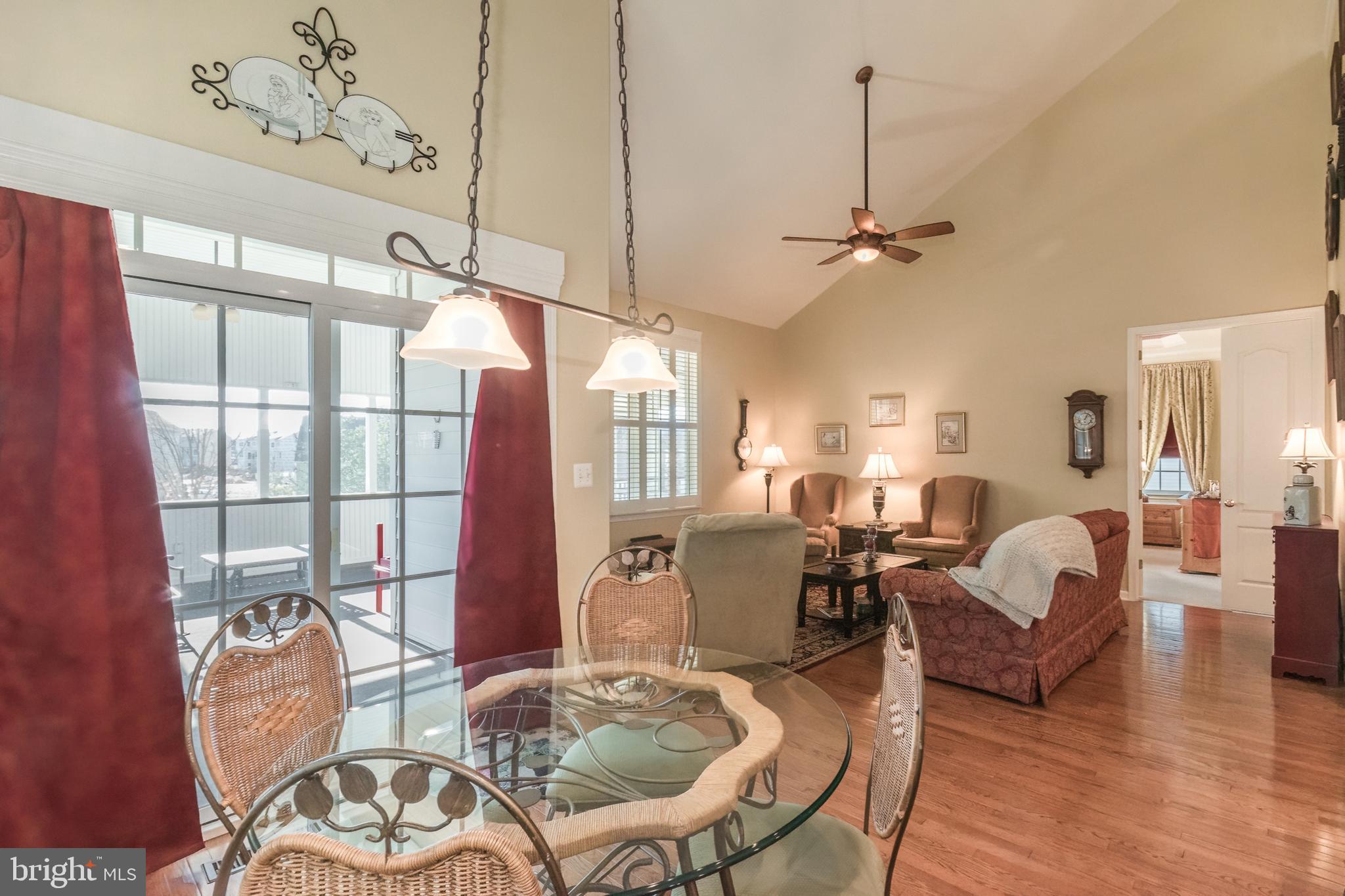 MARTINSBURG STATION - Residential