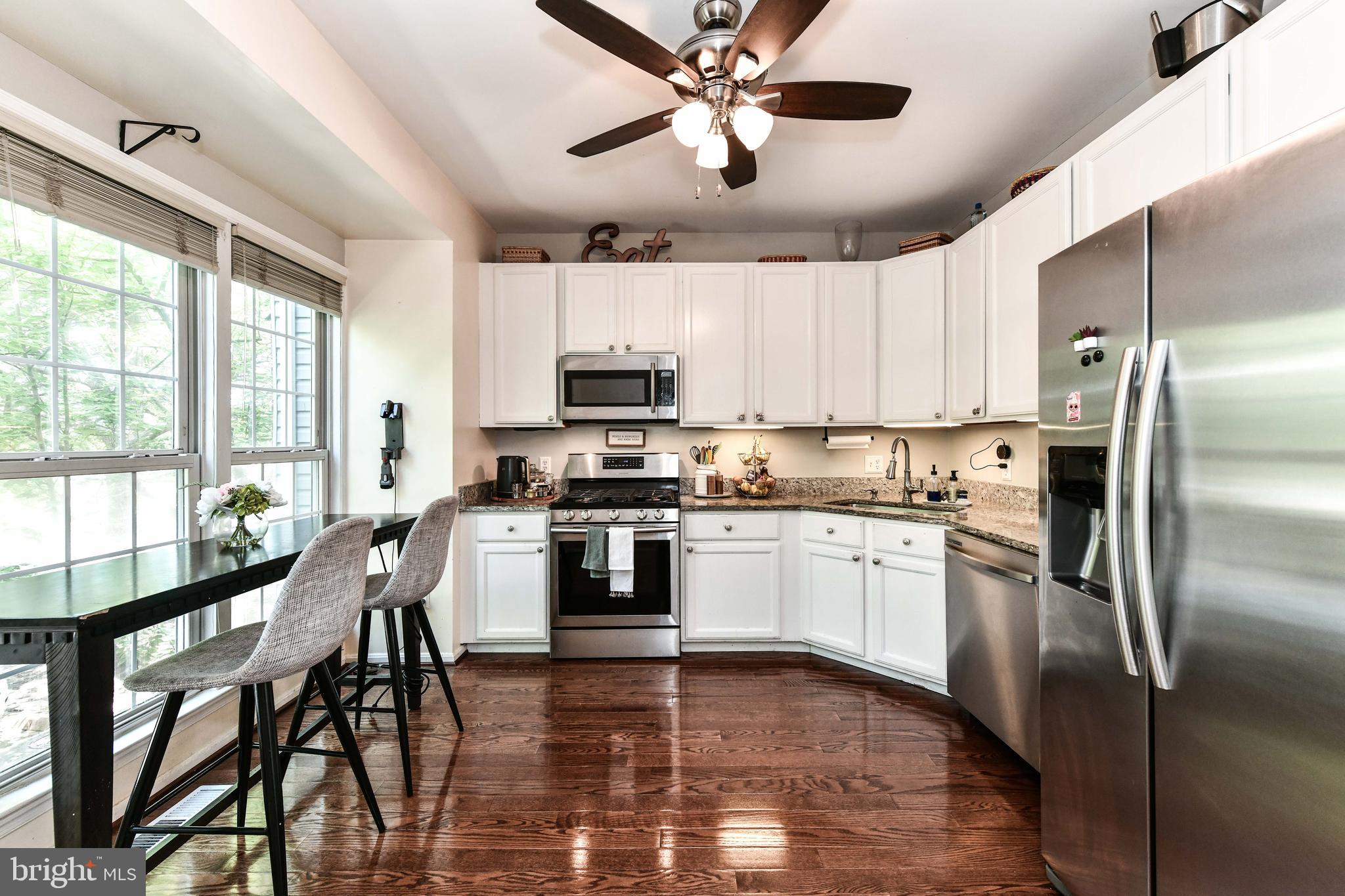 CASCADES - Residential Lease