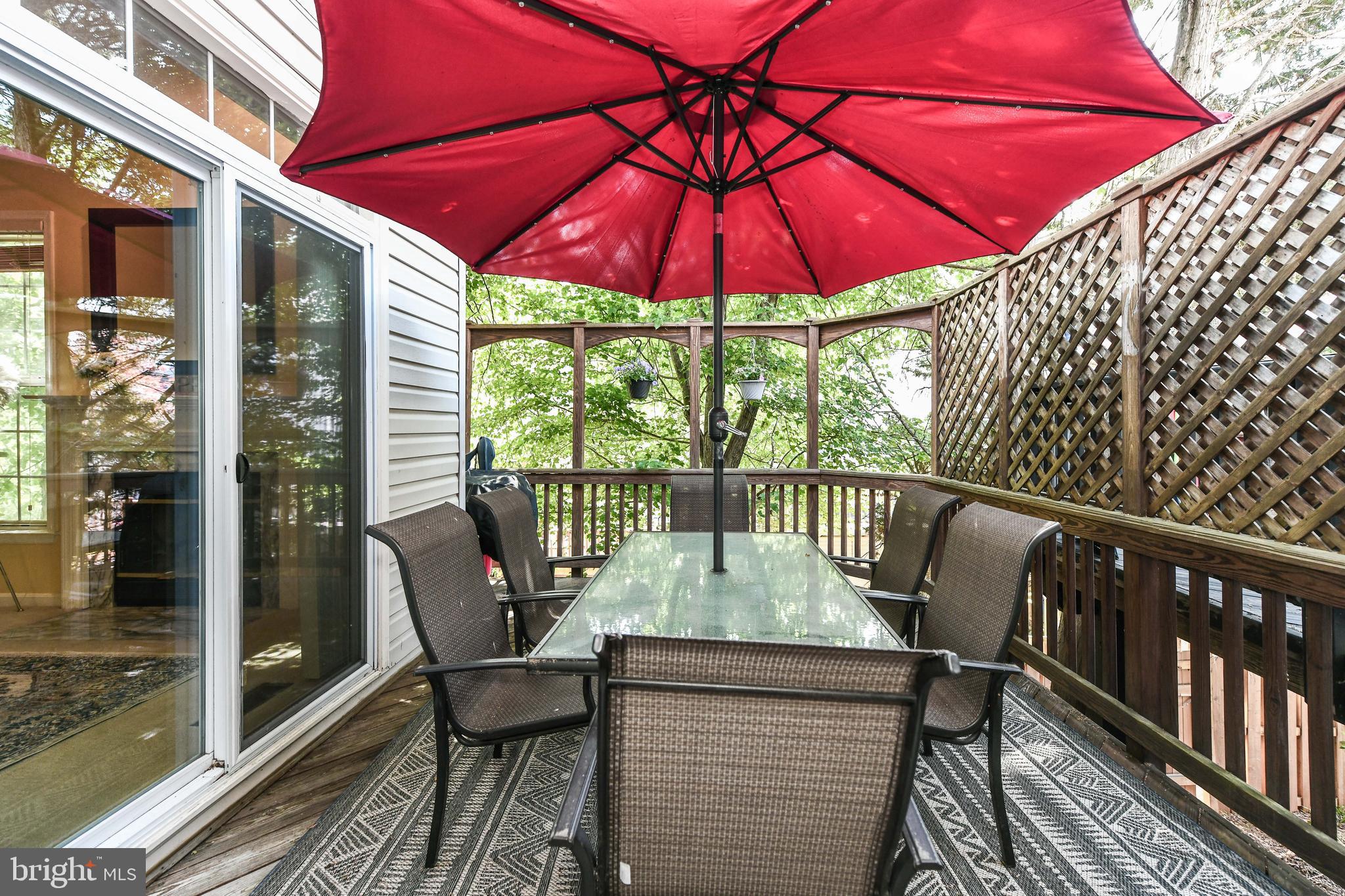 CASCADES - Residential Lease