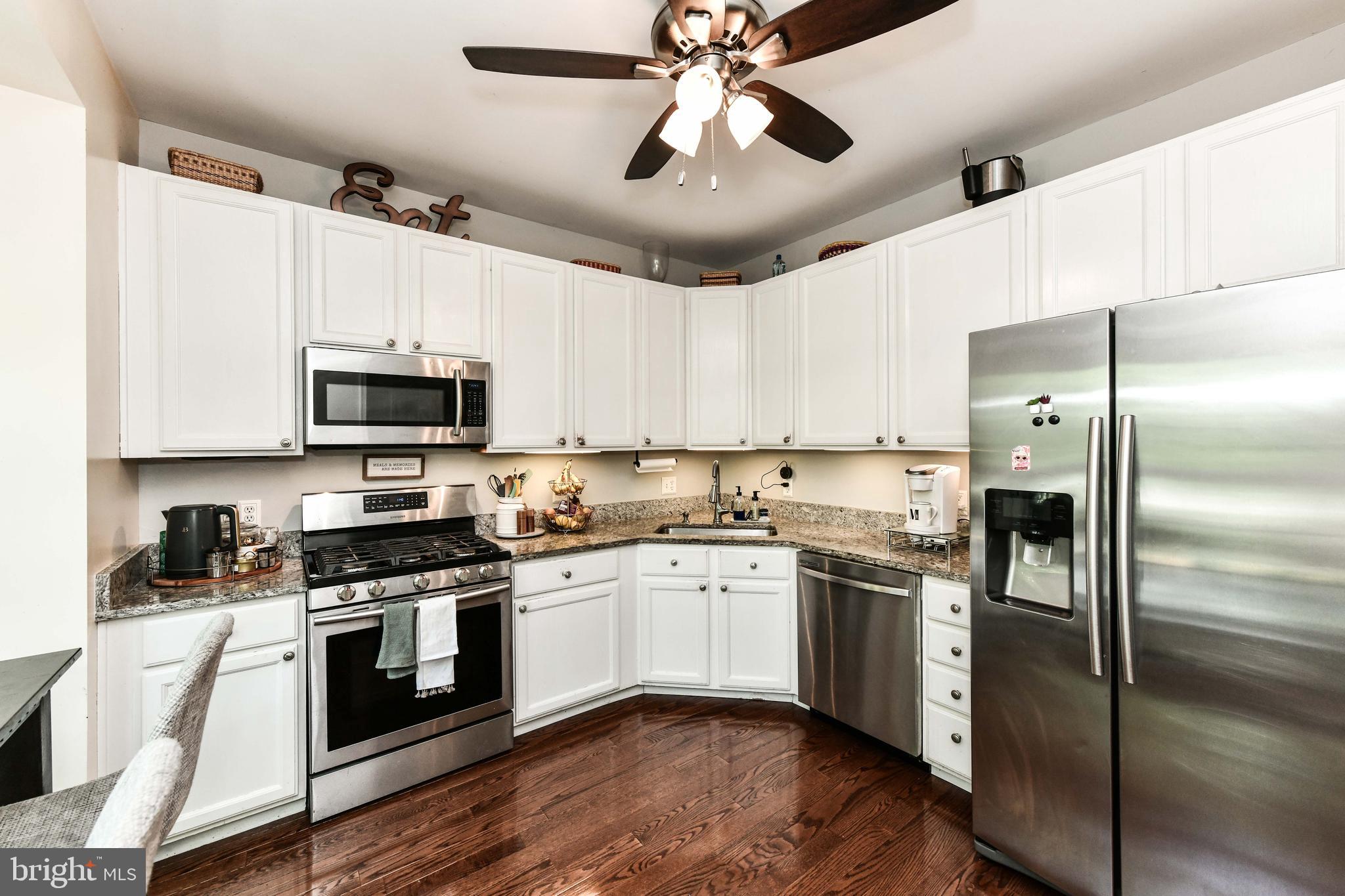 CASCADES - Residential Lease