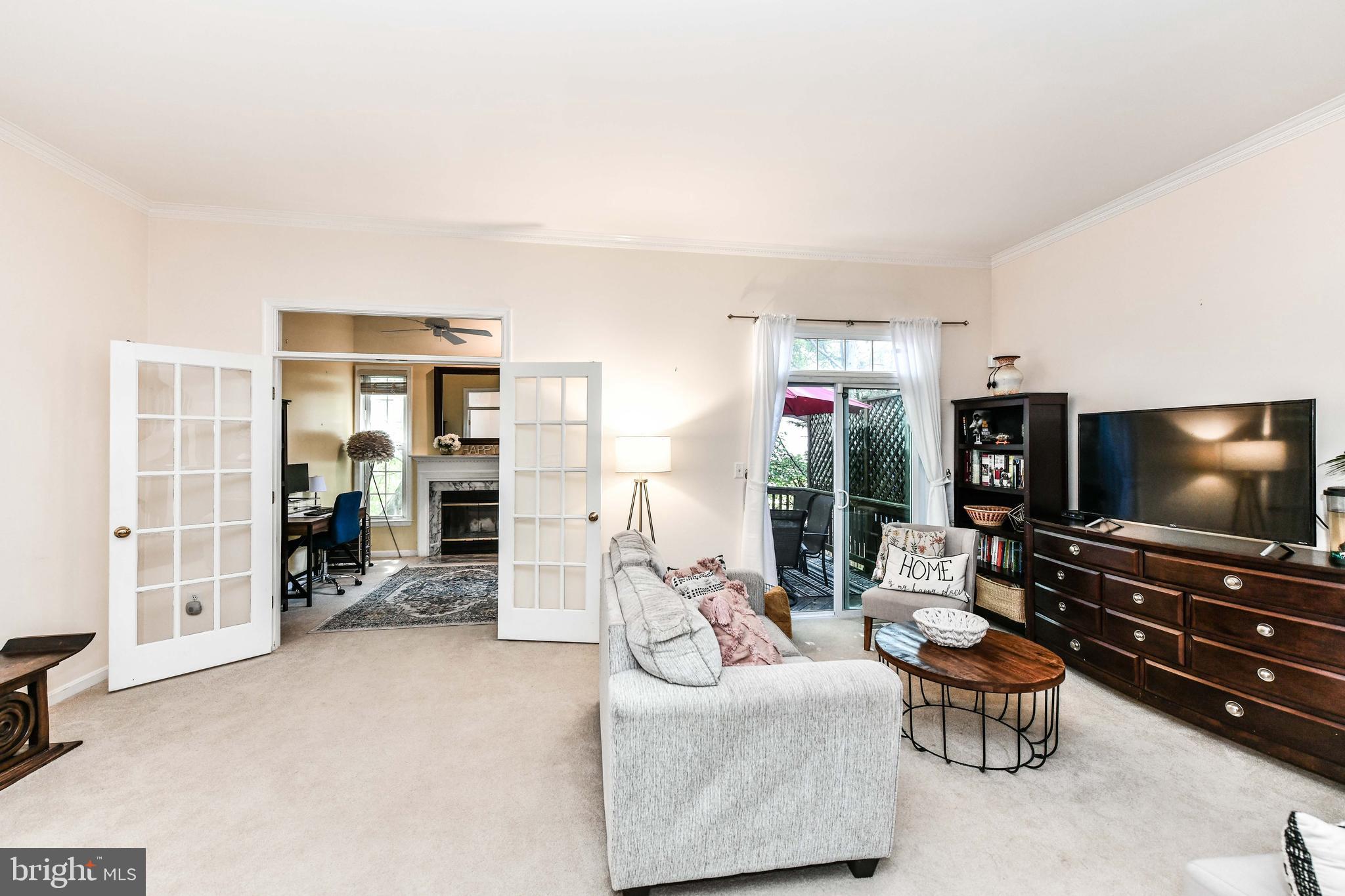 CASCADES - Residential Lease