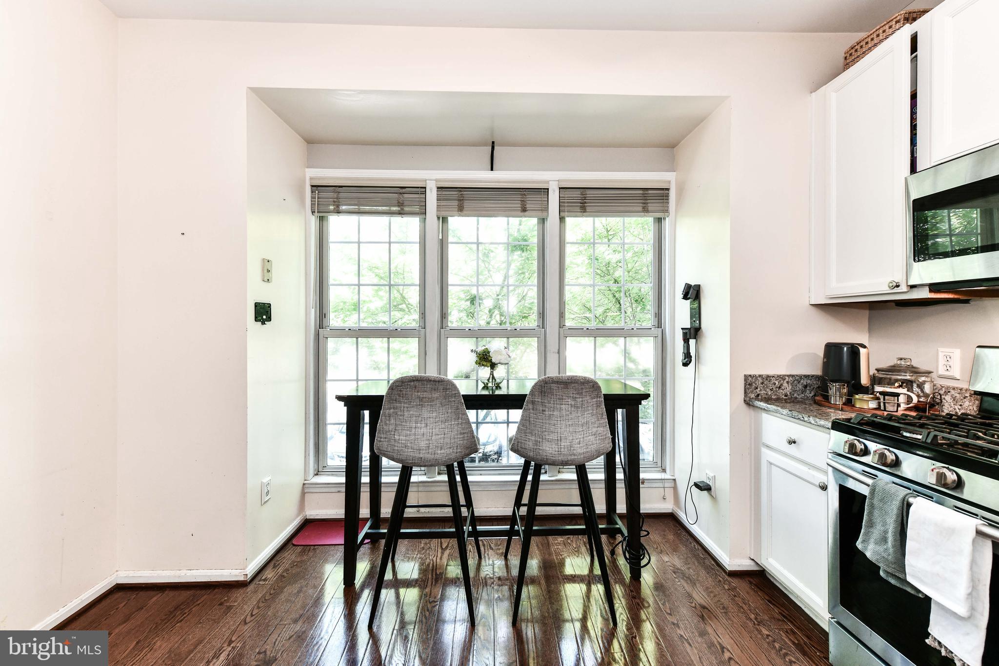 CASCADES - Residential Lease