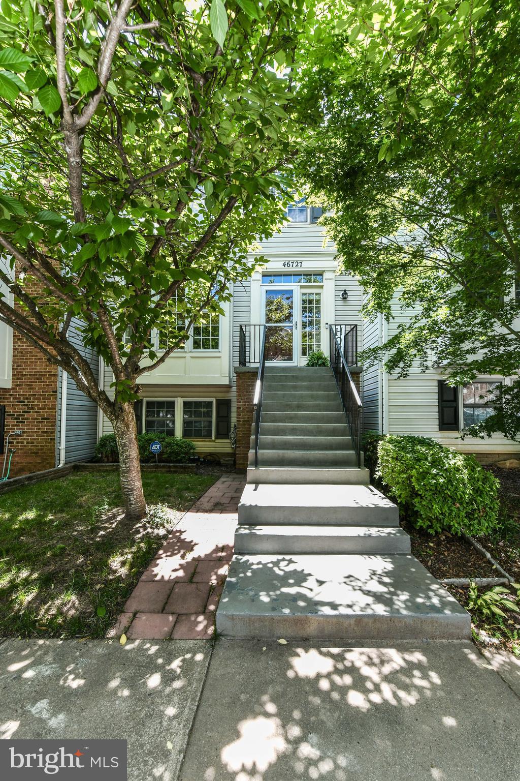 CASCADES - Residential Lease