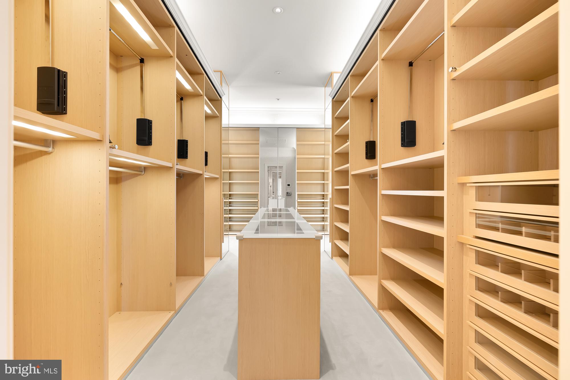 POTOMAC - Residential