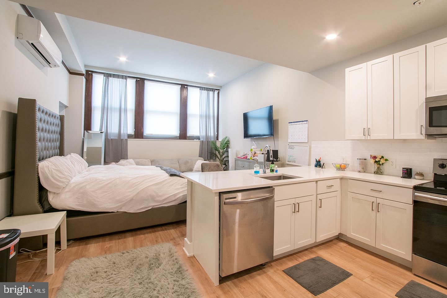 1300 S 19TH STREET UNIT 111