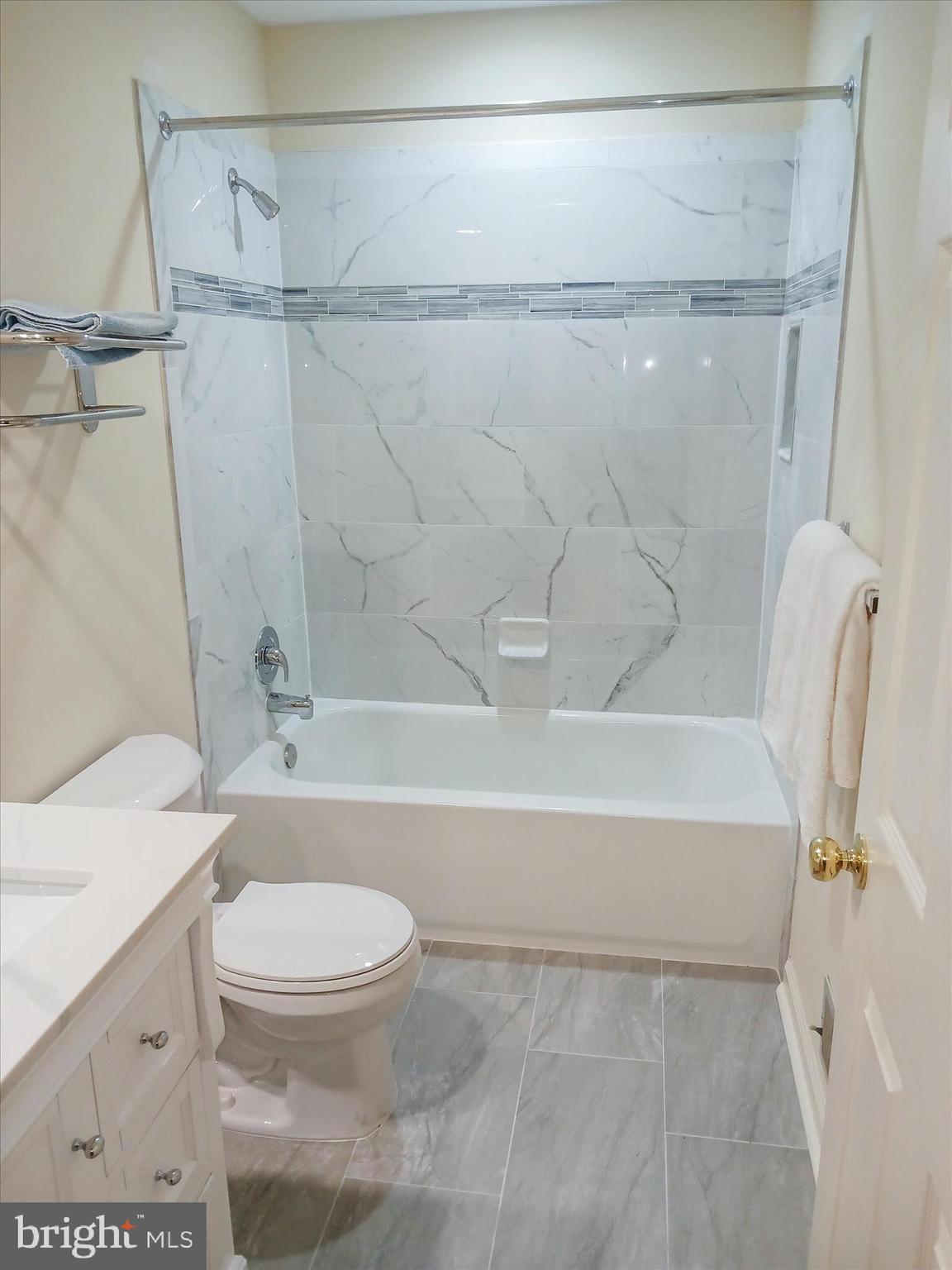 ORCHARD RIDGE - Residential
