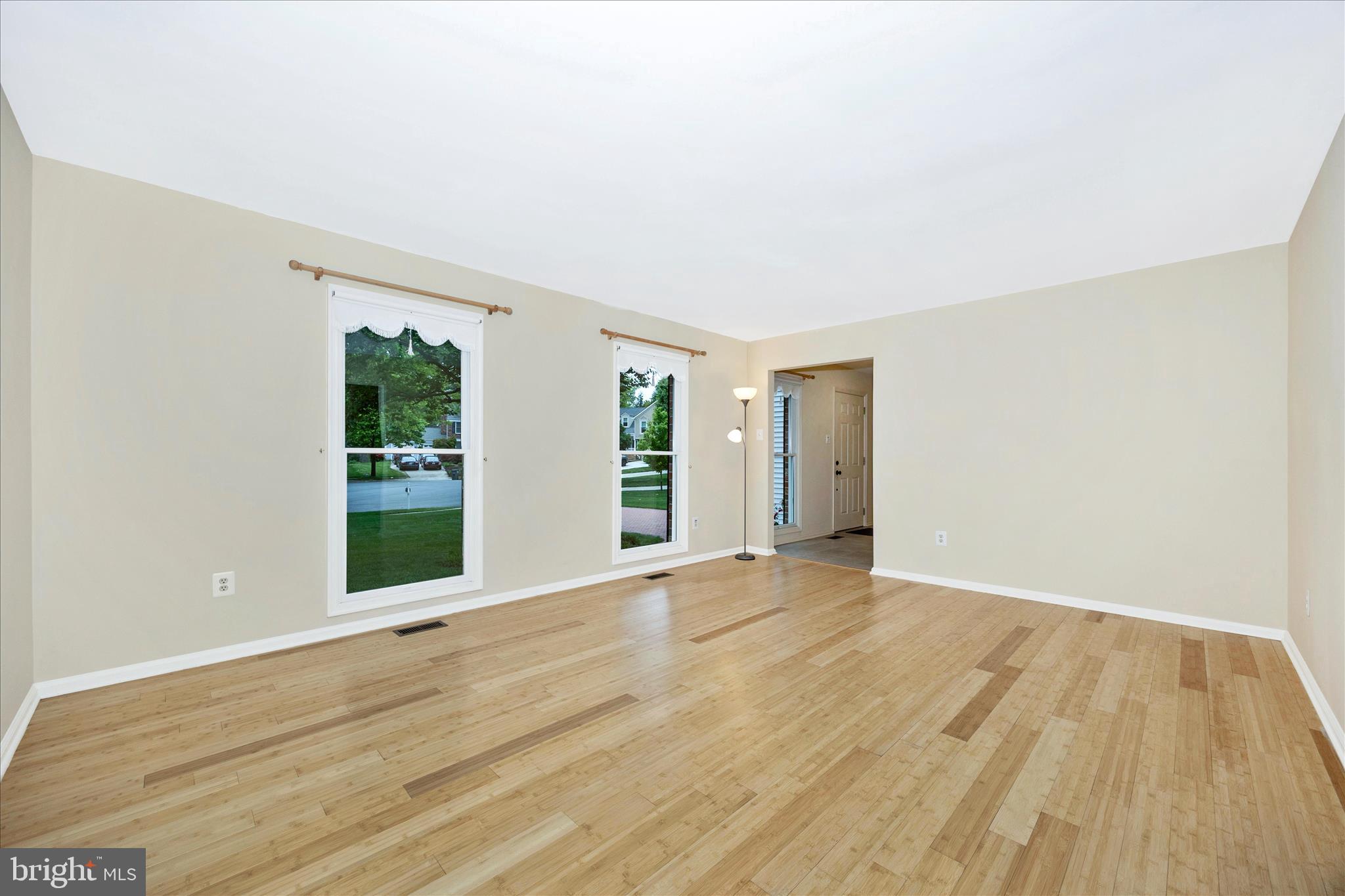 2433 HENSLOWE DRIVE