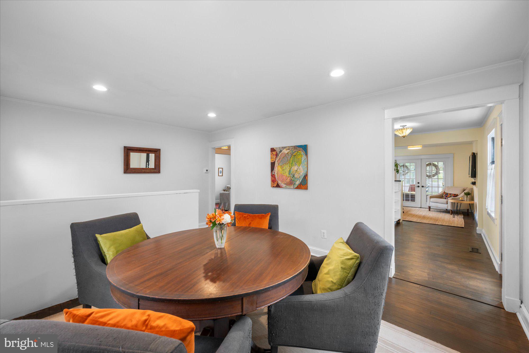 HOMEWOOD - Residential