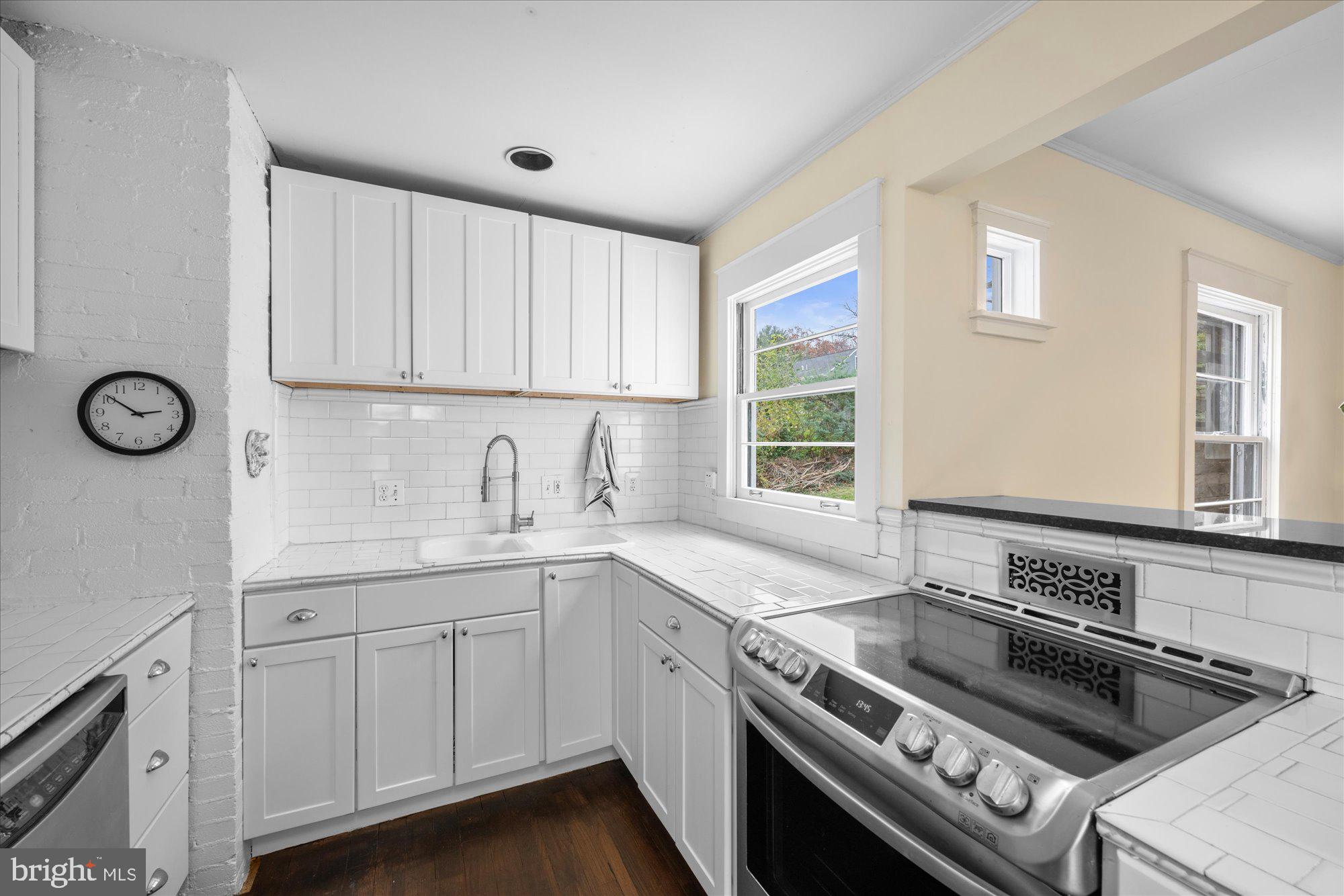 HOMEWOOD - Residential