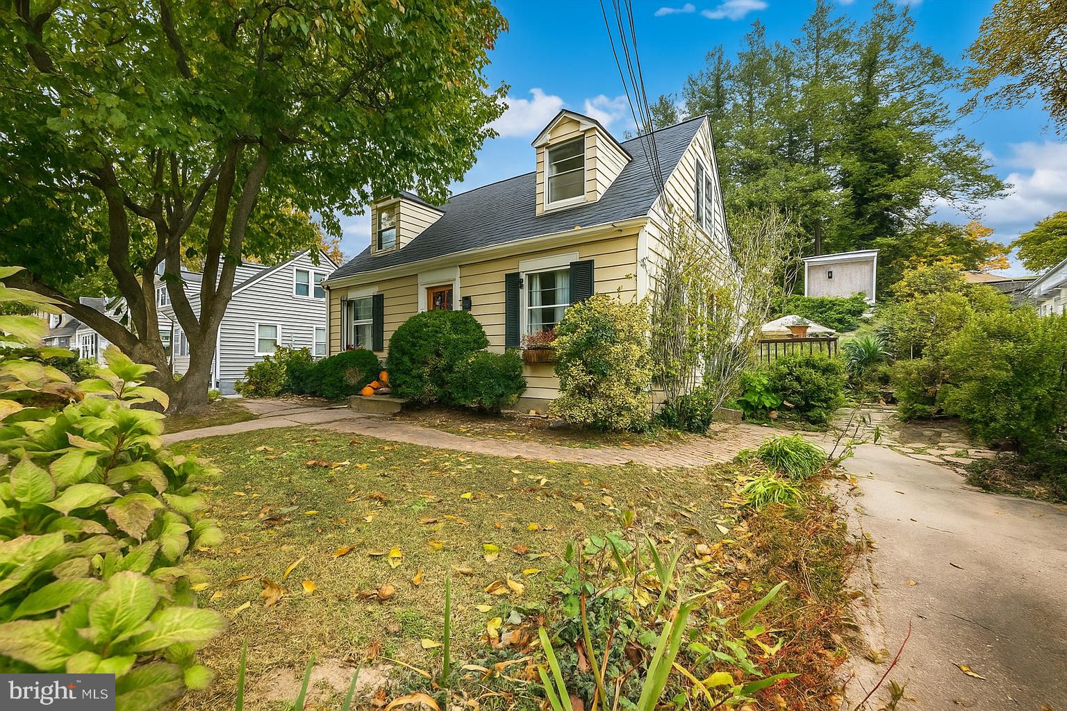 HOMEWOOD - Residential