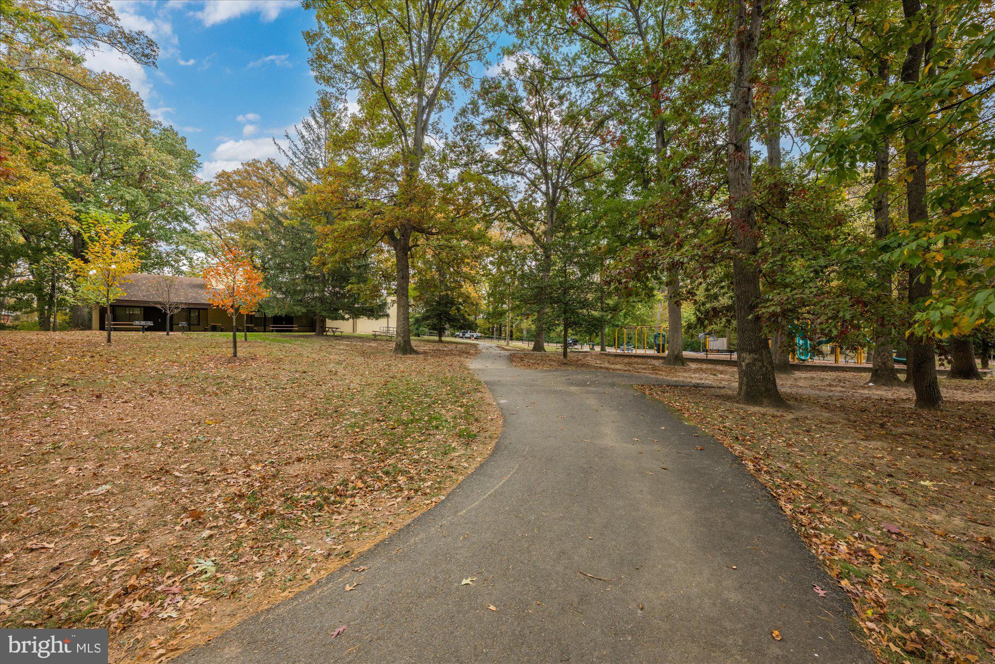 HOMEWOOD - Residential