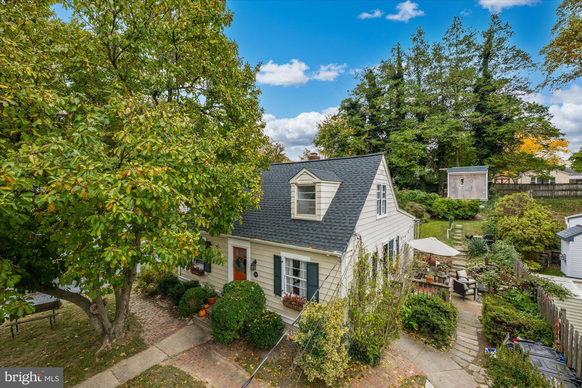 HOMEWOOD - Residential