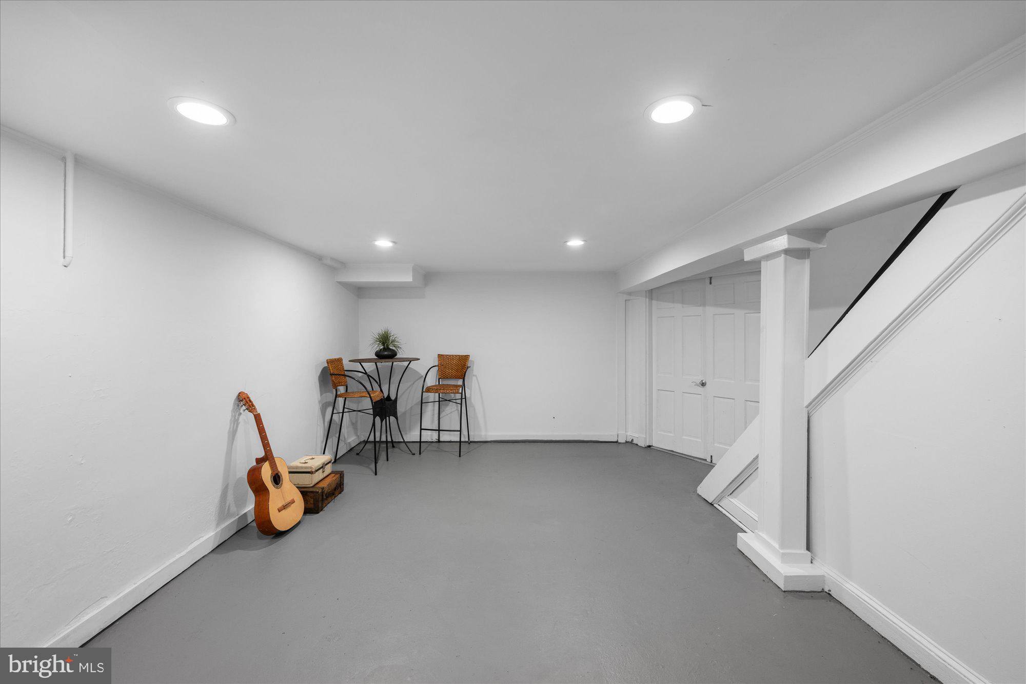 HOMEWOOD - Residential