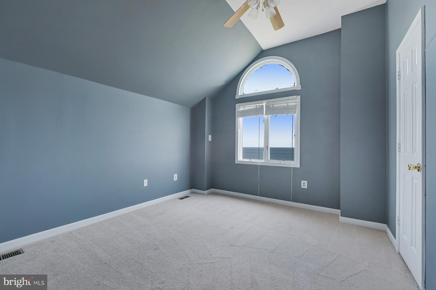 SUMMER CITY - Residential