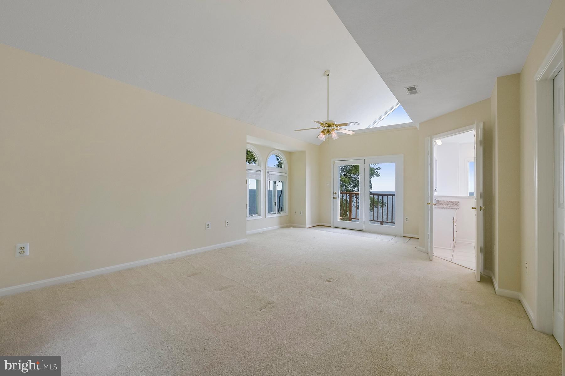 SUMMER CITY - Residential