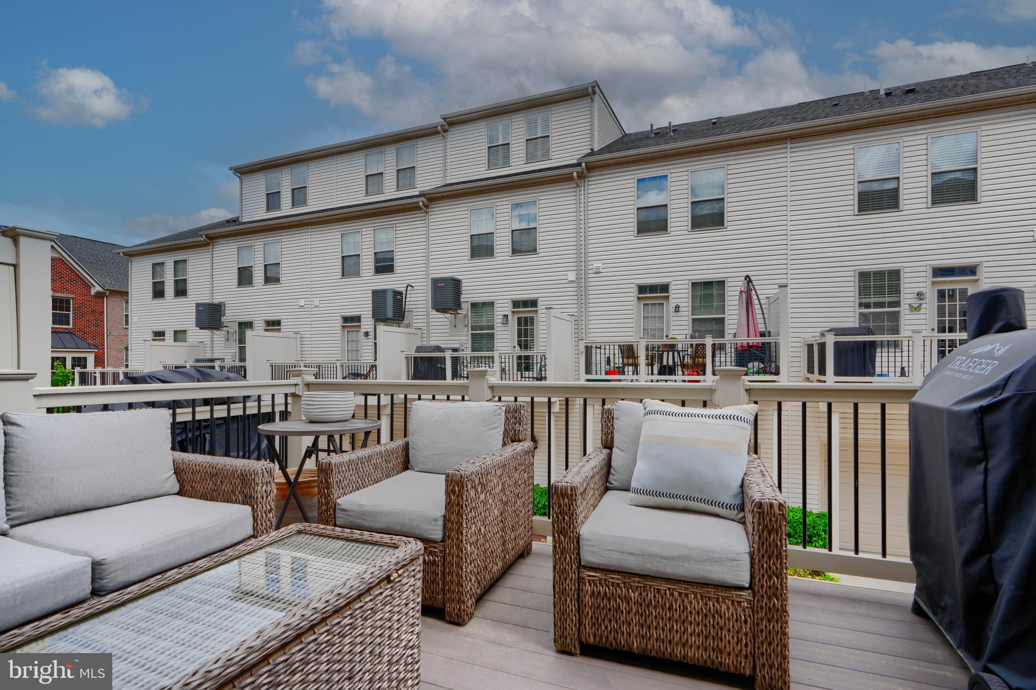 O'DONNELL SQUARE - Residential