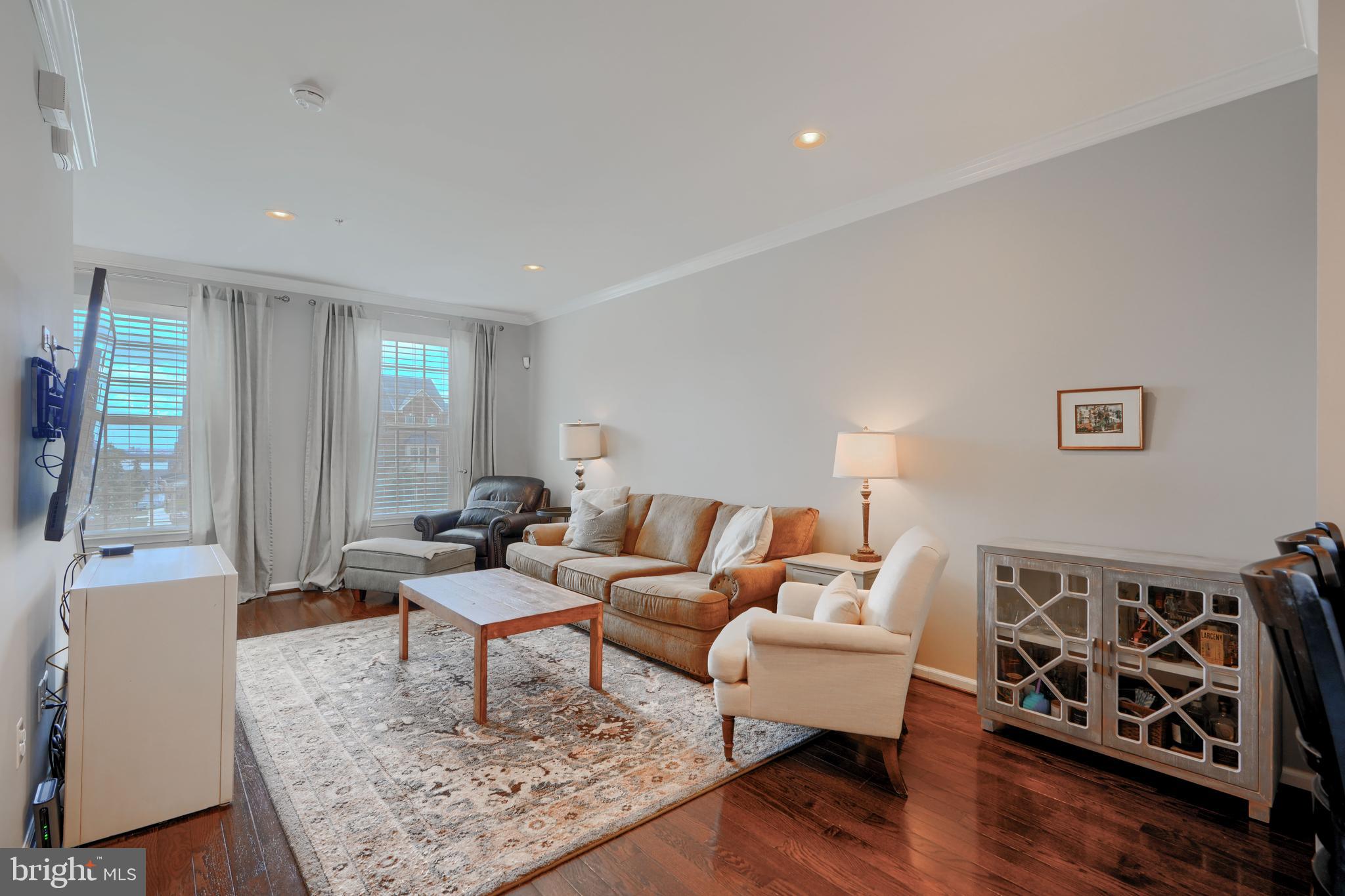 O'DONNELL SQUARE - Residential