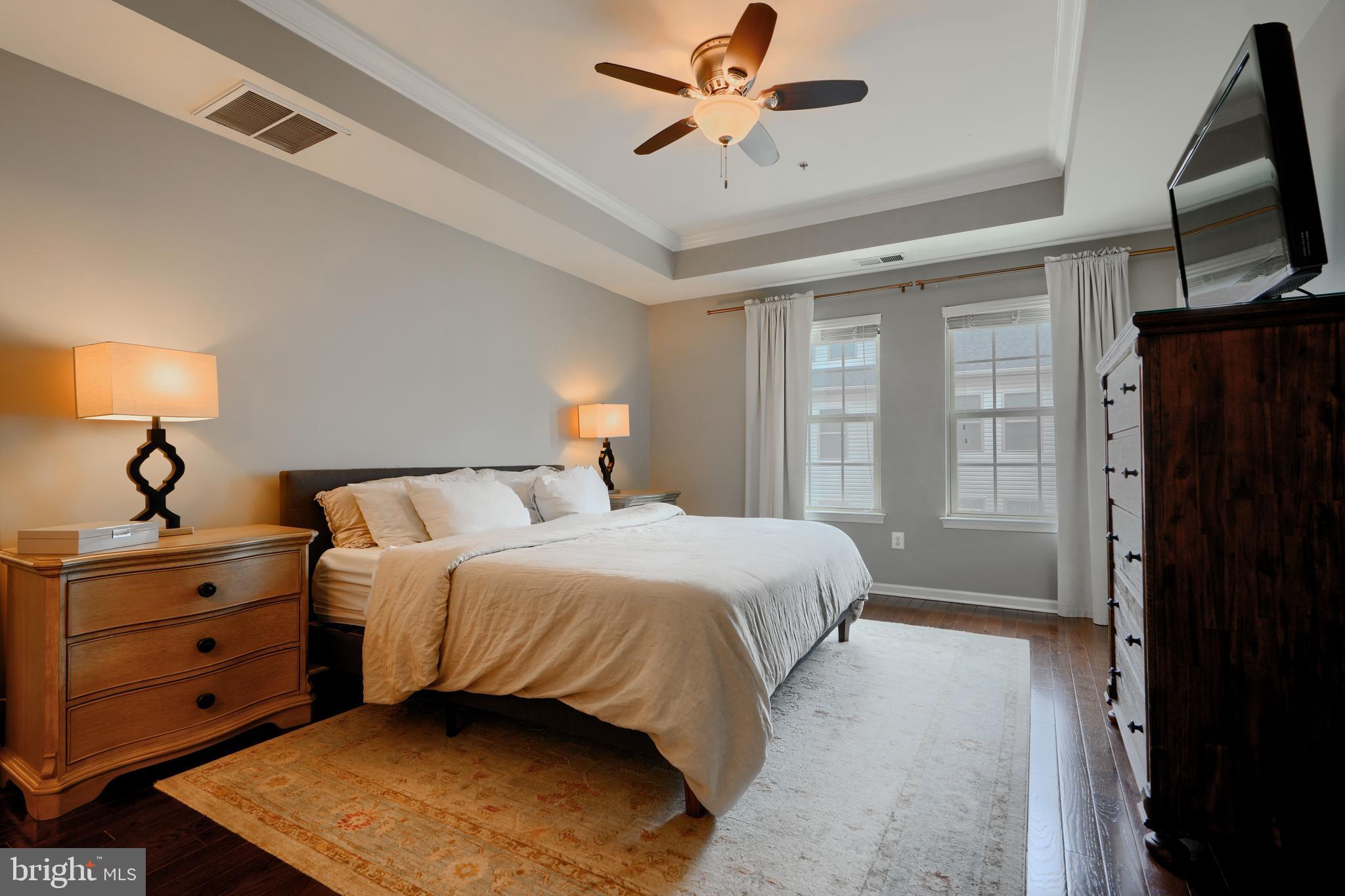 O'DONNELL SQUARE - Residential