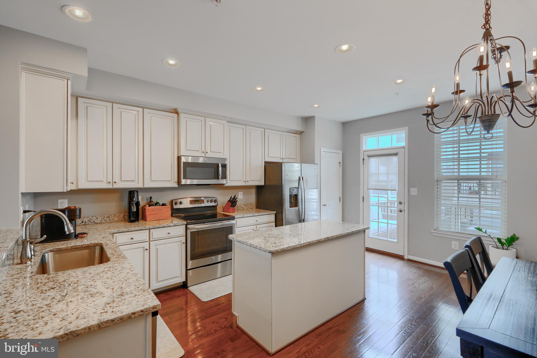 O'DONNELL SQUARE - Residential