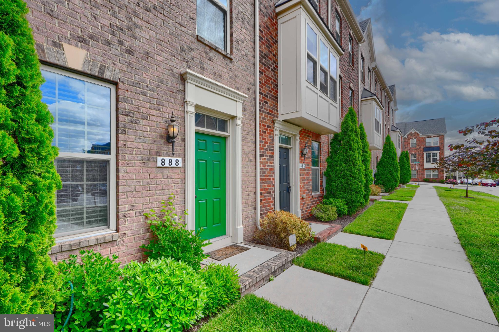 O'DONNELL SQUARE - Residential