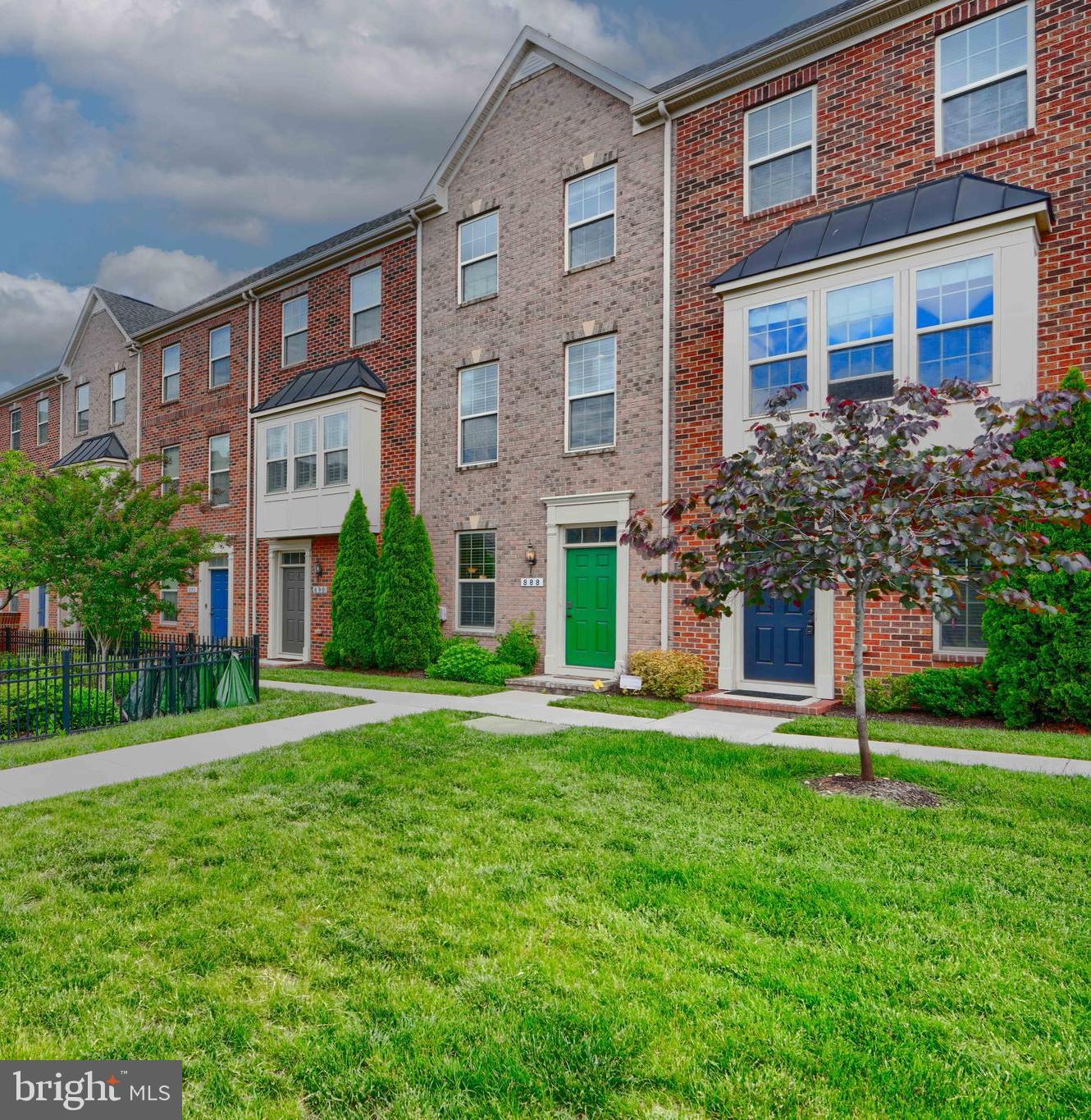 O'DONNELL SQUARE - Residential