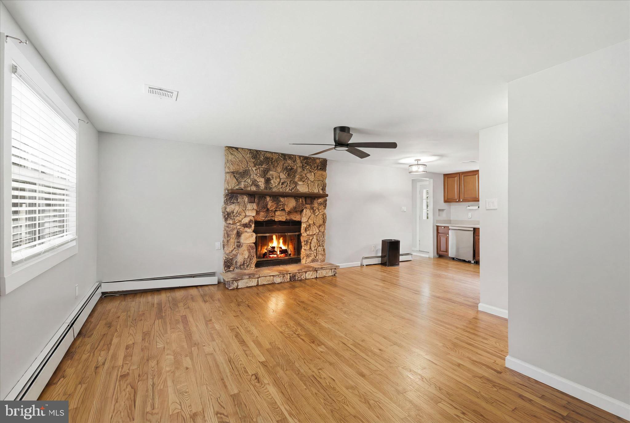 404 CEDAR DRIVE