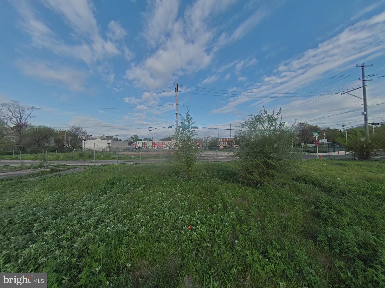 WEST KENSINGTON - Land