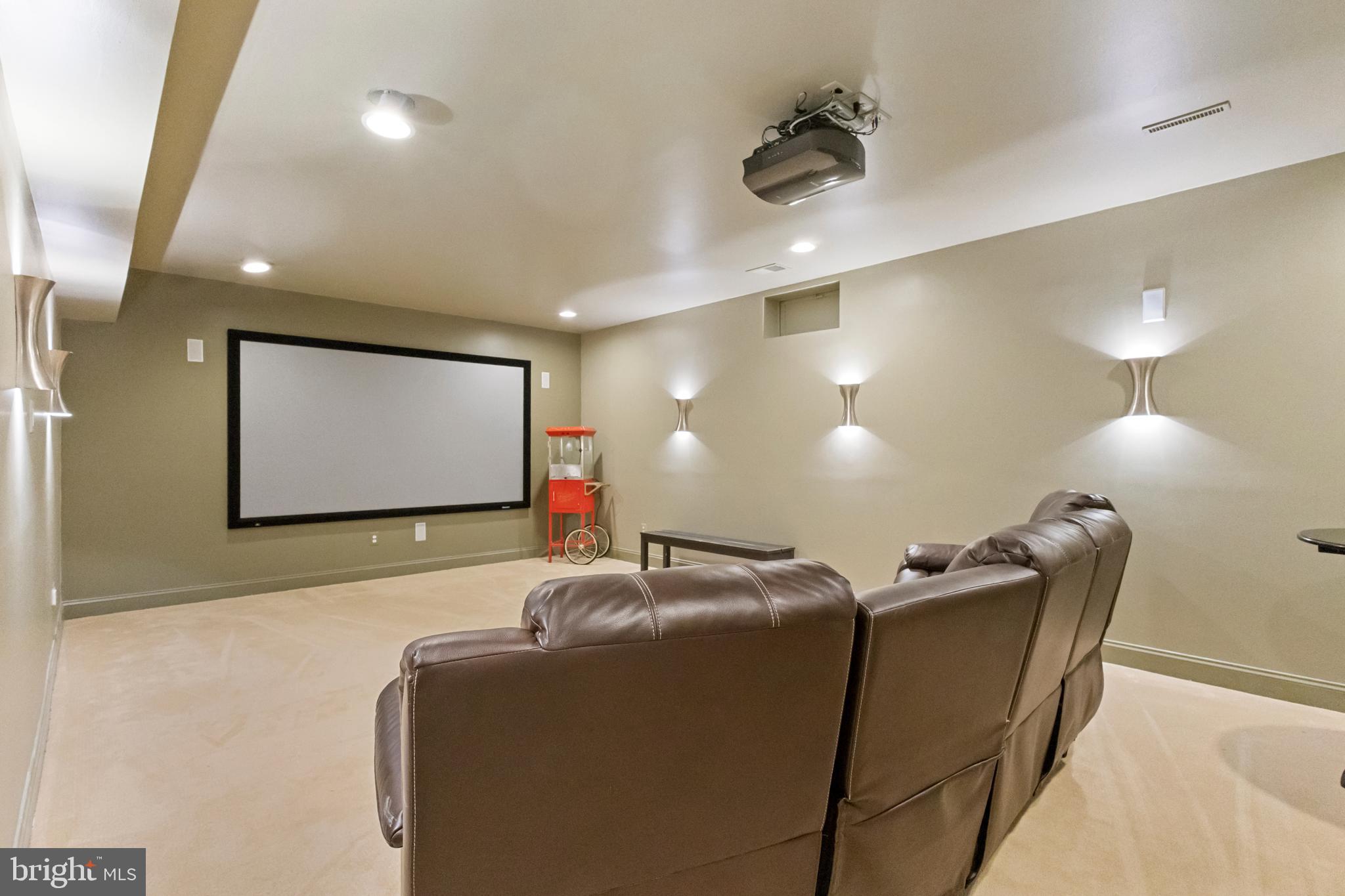 DOMINION VALLEY COUNTRY CLUB - Residential