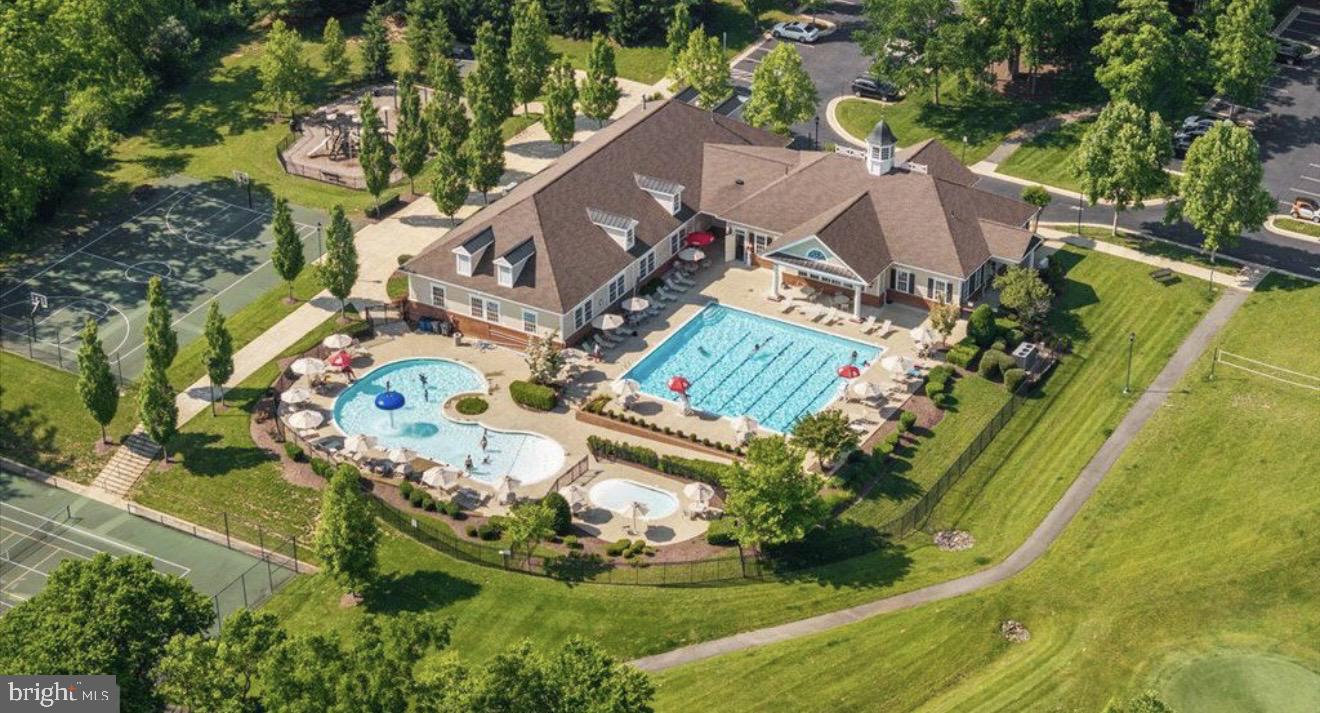 DOMINION VALLEY COUNTRY CLUB - Residential