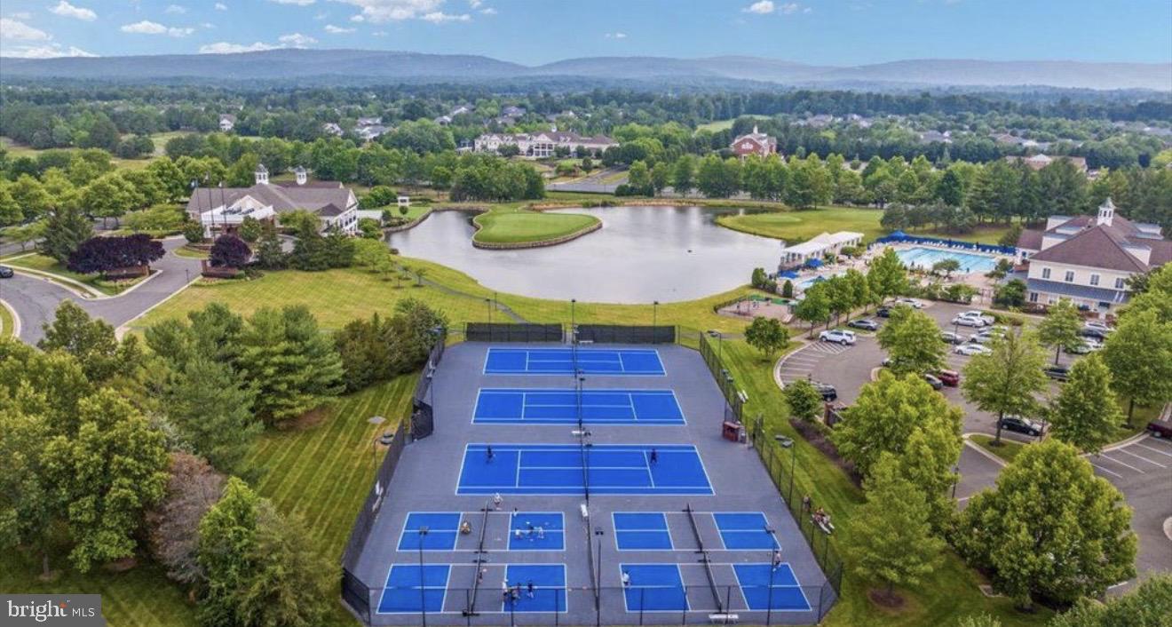 DOMINION VALLEY COUNTRY CLUB - Residential