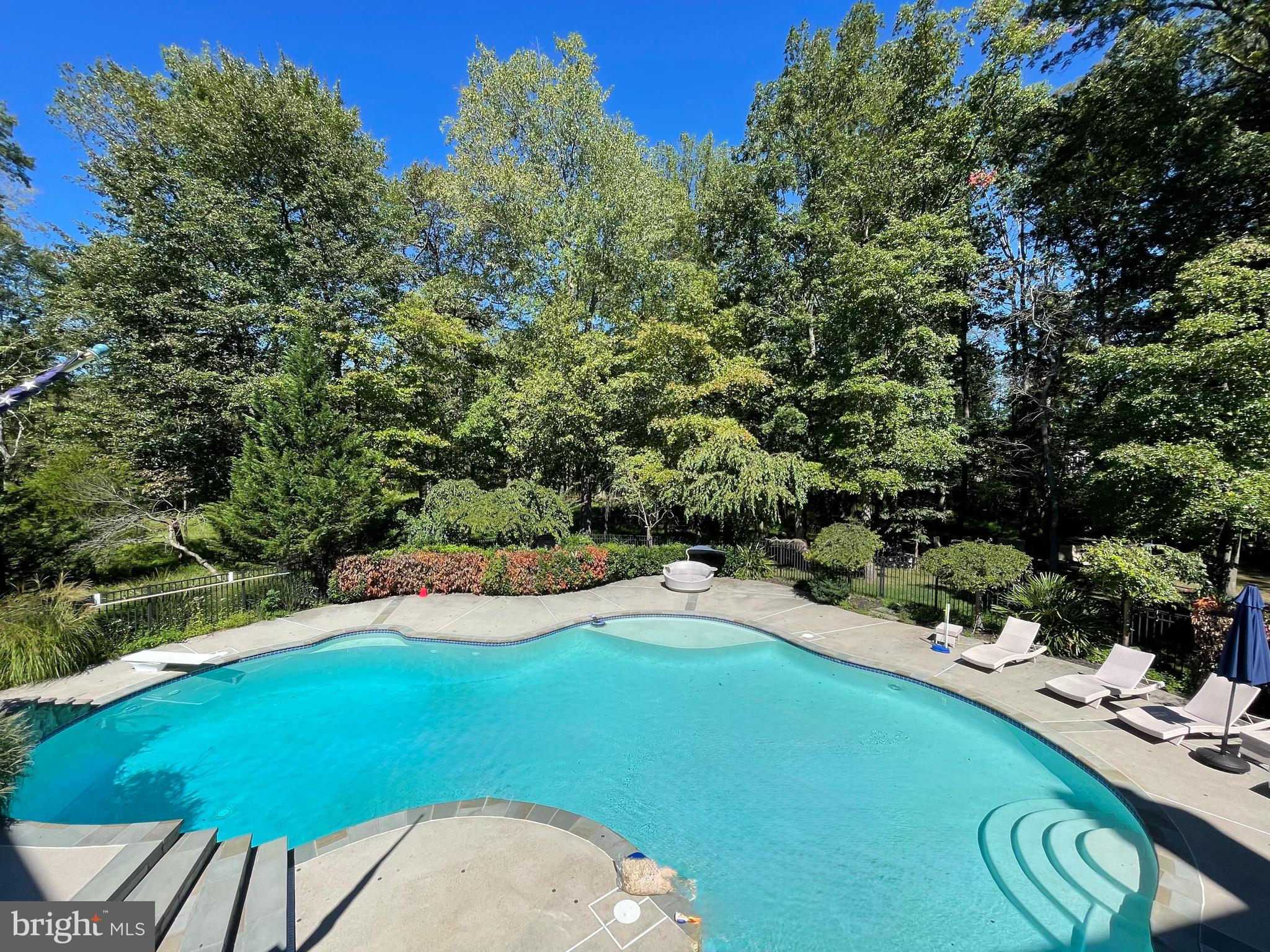 DOMINION VALLEY COUNTRY CLUB - Residential