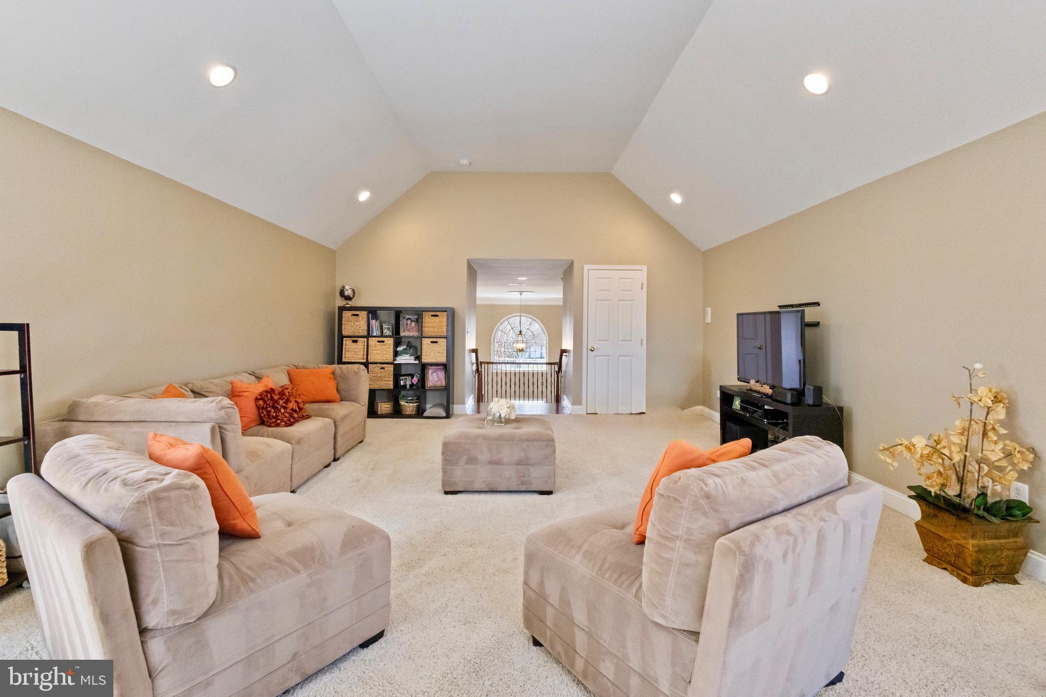 DOMINION VALLEY COUNTRY CLUB - Residential