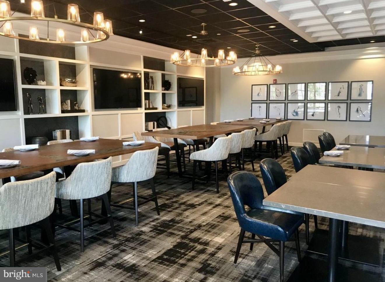 DOMINION VALLEY COUNTRY CLUB - Residential