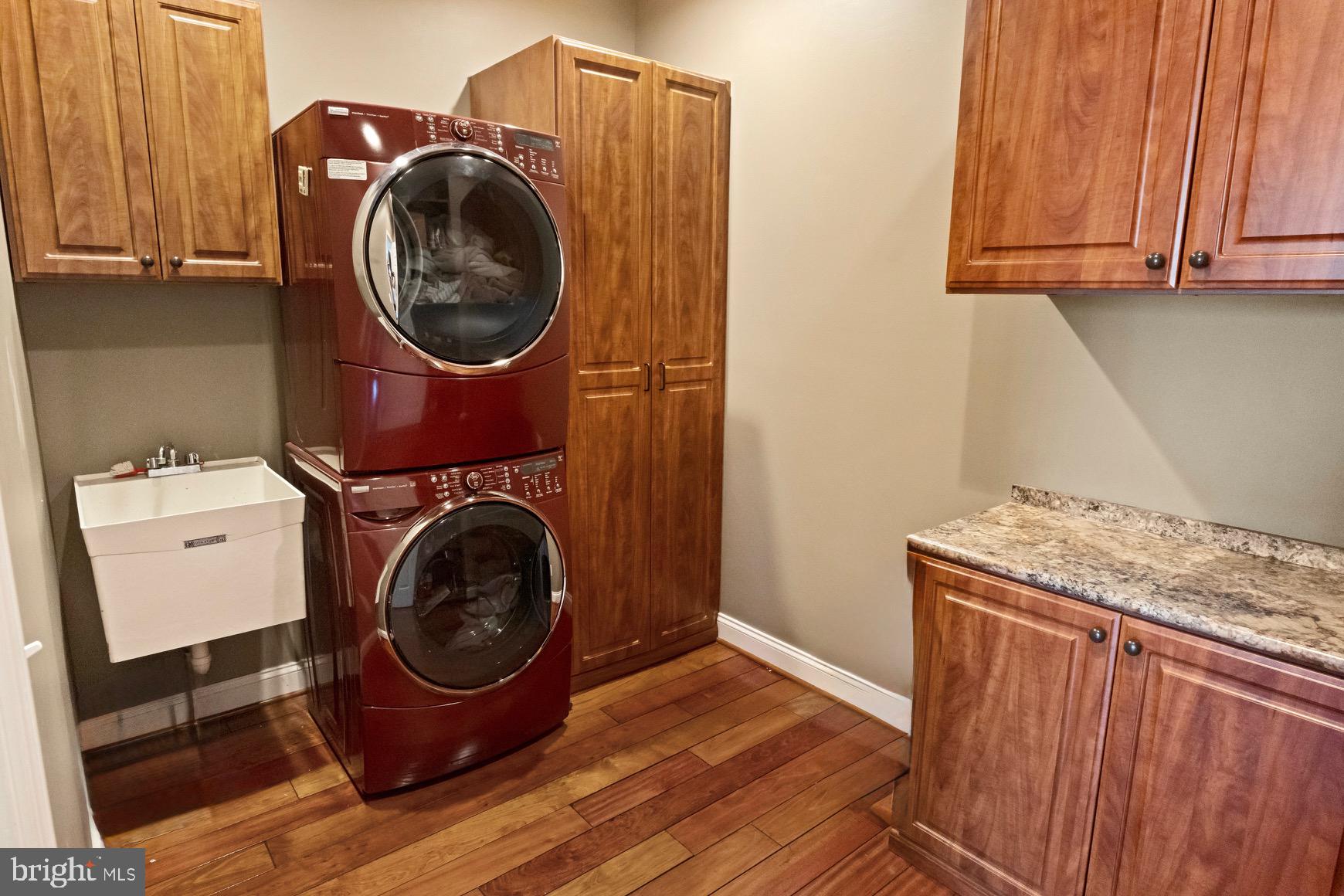 DOMINION VALLEY COUNTRY CLUB - Residential