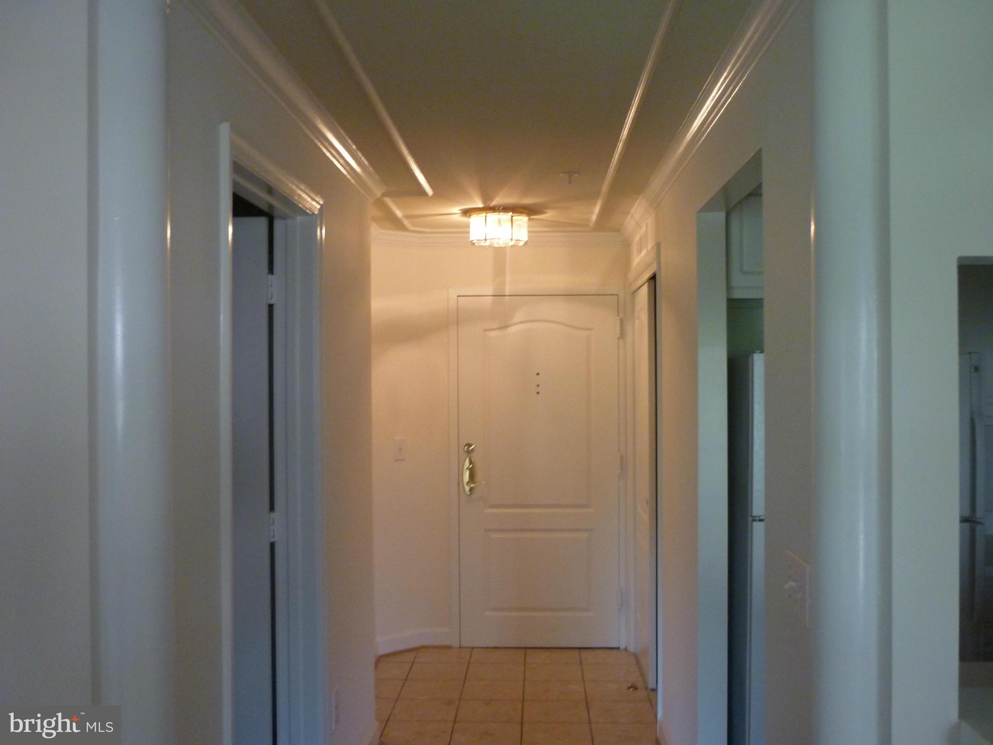 VIRGINIA SQUARE - Residential Lease