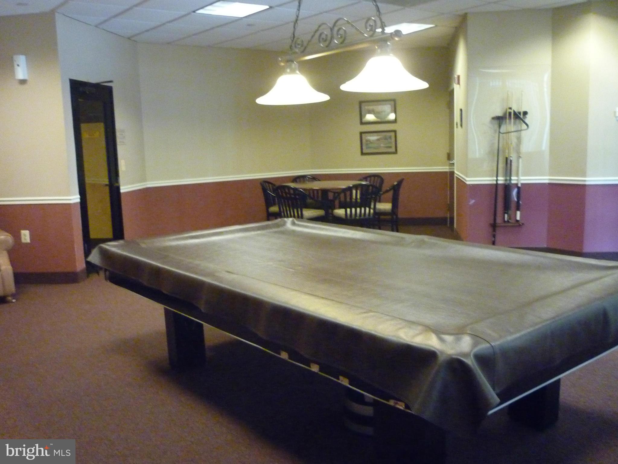 VIRGINIA SQUARE - Residential Lease