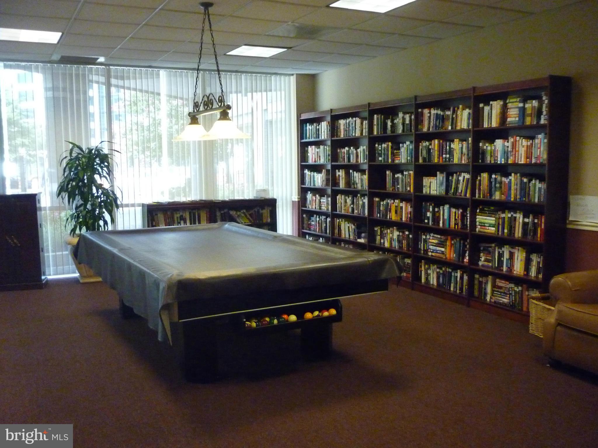 VIRGINIA SQUARE - Residential Lease