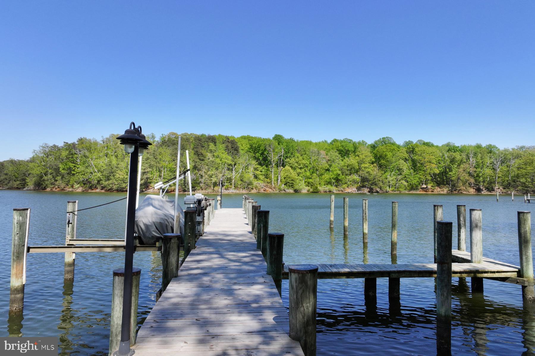 WIMBLEDON FARMS - Residential