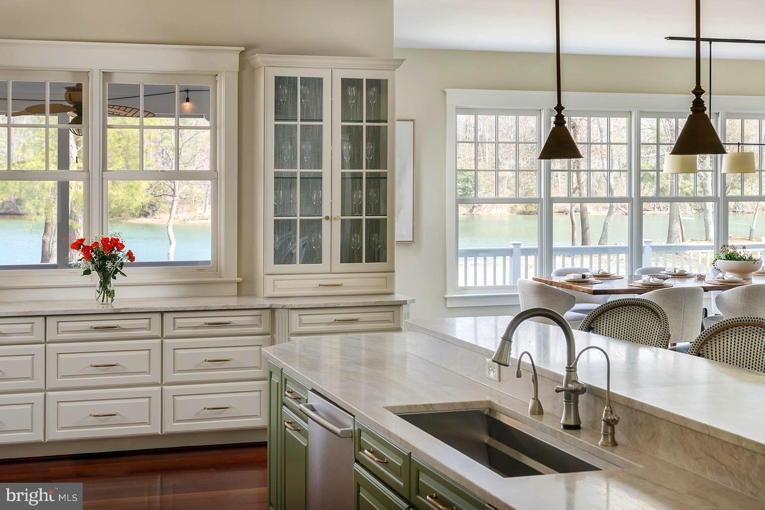 WIMBLEDON FARMS - Residential